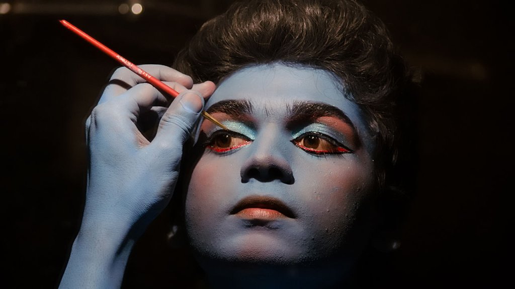 Self_make_up_by_an_artist