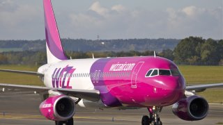 a320_232_ha_lwl_wizz_air_wzz_w6_prague_ruzyne_prg_lkpr_1