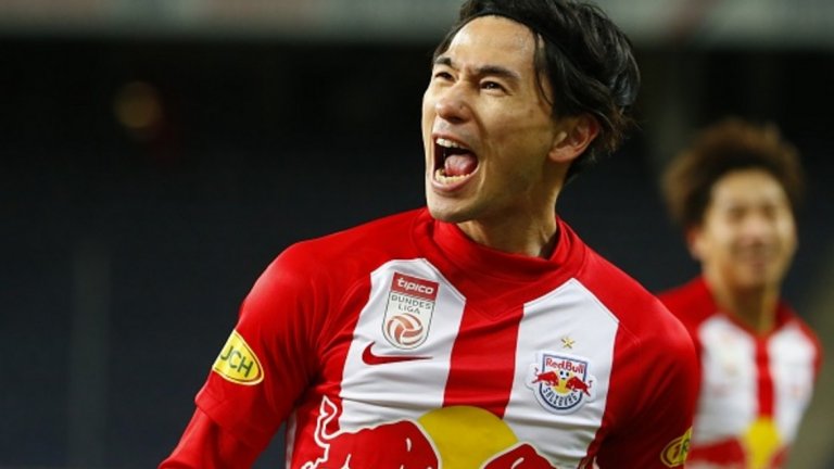 Такуми Минамино може да пристигне в Ливърпул още през зимата