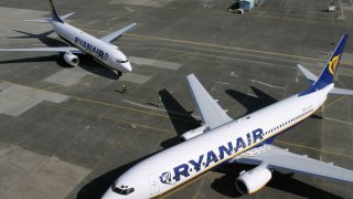 ryanair-aircraft-10