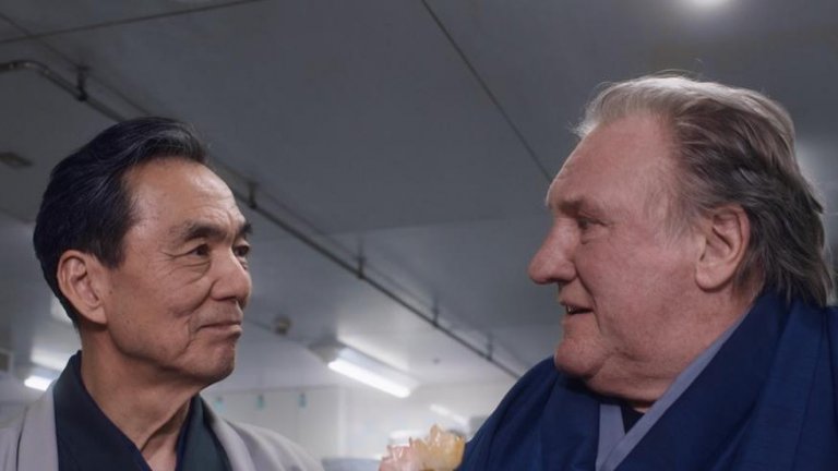 "Умами"
Филмът описва историята на известния готвач Габриел Карвен (Жерар Депардийо), който рязко губи таланта си в кухнята, след като разбира, че съпругата му го е изоставила. За да излекува разбитото си сърце, готвачът заминава на почивка в Япония, а там открива друга своя страст - тайния вкус на умами.