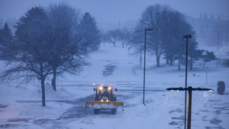 Страховита зима в САЩ - арктически студ до минус 45 и транспортен хаос (СНИМКИ)