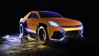 Една концепция за електромобил, който среща Tesla Cybertruck с Cayenne