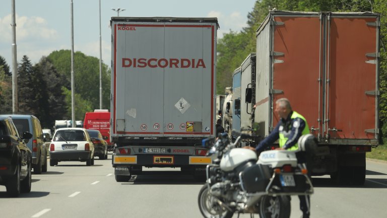 КРИБ излезе с позиция в подкрепа на автобусните превозвачи