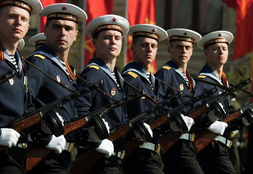 Германия също е в топ 10 на държавите, които инвестират най-много в отбраната си с 43.8 
милиарда долара на година