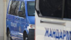 Намериха взривни вещества в апартамент в Ботевград