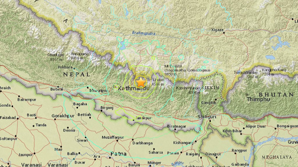 earthquake hits Nepal