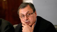 Председателят на Българската стопанска камара Божидар Данев поиска от името на работодателите плавно повишаване на стажа и на възрастта за пенсиониране