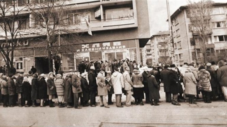 Впрочем кой печели от висока избирателна активност, масовите или бутиковите партии, интелигентите или популистите?