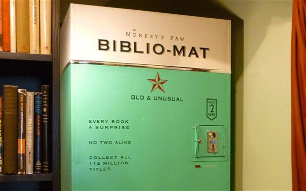 "Библио-мат" е машина за продажба на книги в Торонто