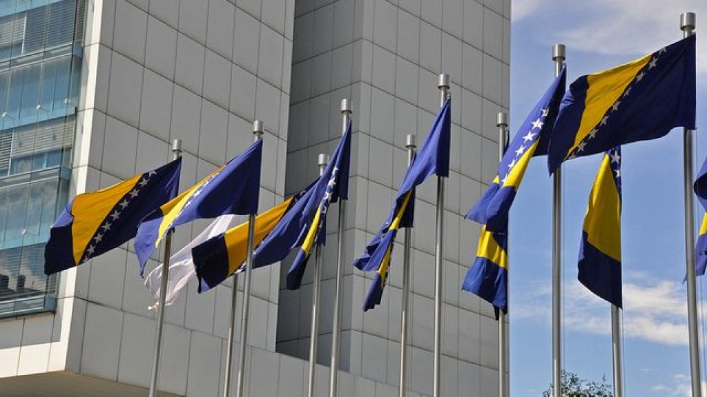 bosnia_flag_33527
