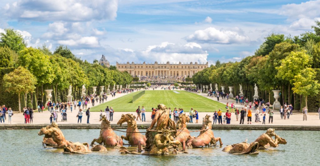 The fountains of Versailles, Франция