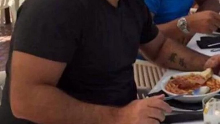 Хави Морено
Юношата на Барселона и бивша звезда на Милан и Атлетико демонстрира как се трупат килограми.