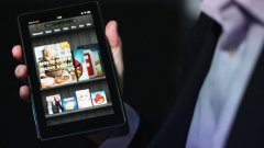 Само часове след обявяването на четирите нови модела Kindle на Amazon, един от тях - Kindle Fire, вече се бе превърнал в най-продавания технологичен продукт в онлайн магазина на Amazon
