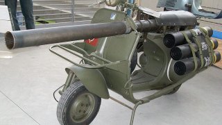 1024px-Vespa_militare2