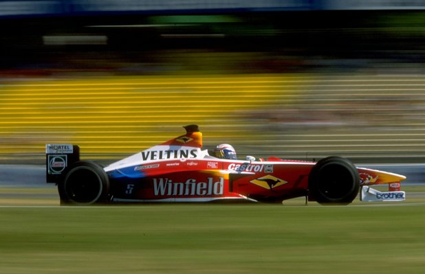 Сезон 1999 в Williams се оказа неуспешен