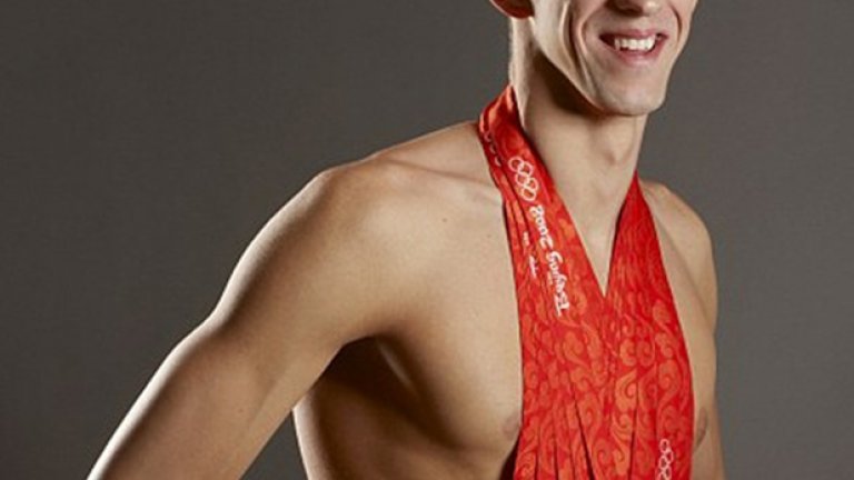 18 медала? Не ти ли тежат, Майкъл? Най-успешният олимпиец за всички времена бие конкуренцията в басейна с лекотата, с която Болт я надбягва на пистата.