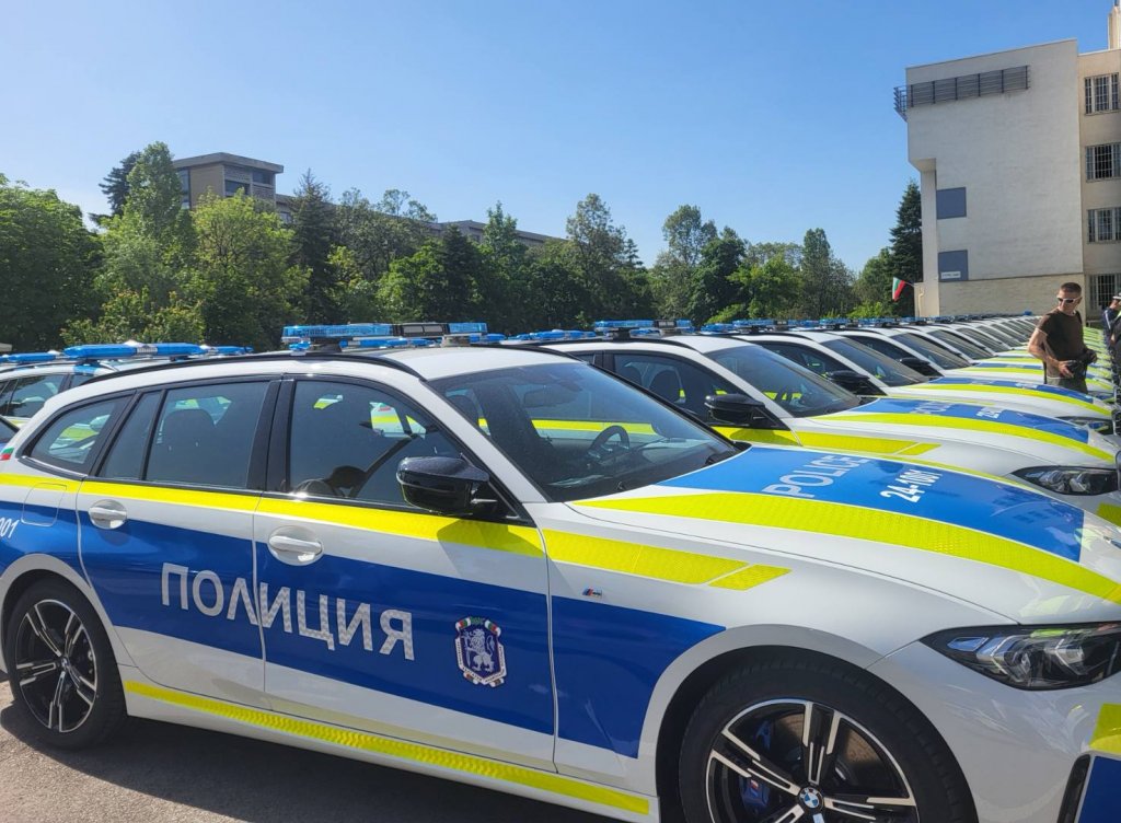 Как изглеждат новите високоскоростни патрулки на полицията (снимки)