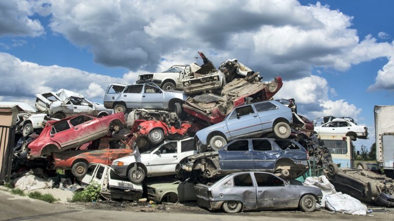 Срещу подобна мярка недоволстват както автокъщите, така и сервизите