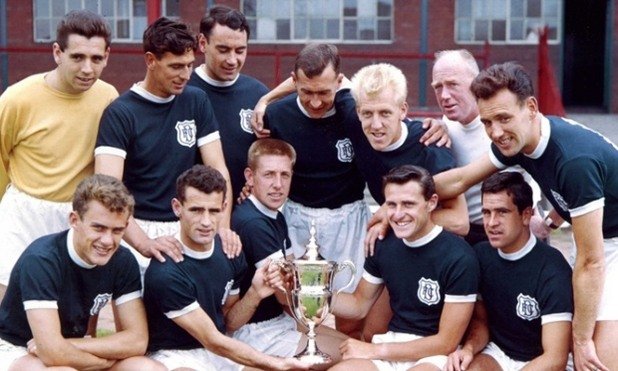 1961-62 г. Дънди е с титлата в Шотландия, въпреки че Селтик и Рейнджърс са страхотни отбори, които напират и за слава в Европа. 