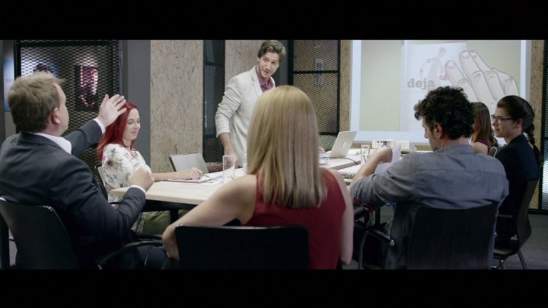 Deja Vu и "Вездесъщият" - една визуално добра комбинация