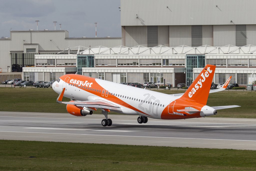 easyJet
