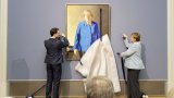 Портрет на Ангела Меркел предизвика небивал интерес