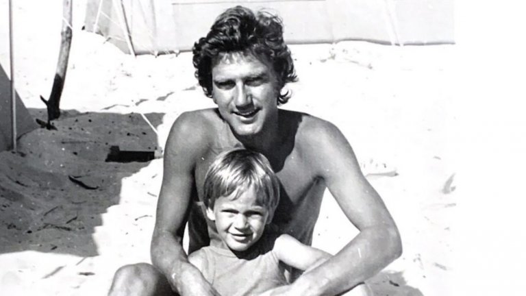 Със сина си Рон