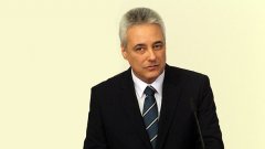 Премиерът Марин Райков ще обяви решението си за проф. Михаил Константинов след 26 март