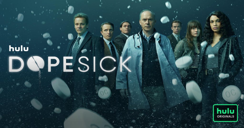 Dopesick (Hulu) - 13 октомври
Голямата опиоидна епидемия в САЩ, как започва тя и какви мащаби достига - това е в центъра на сериала Dopesick, художествена адаптация по книгата на американската журналистка Бет Мейси "Dopesick: Dealers, Doctors and the Drug Company that Addicted America", занимаваща се с най-големия скандал на фарма индустрията досега въобще - OxyContin. Всички приписват на лекарството почти магически свойства в борбата с различните болки, а формулата за това то да се превърне в абсолютен хит, е, че "по-малко от 1% от приемащите го се пристрастяват". Е, точно тази фраза се оказва огромна лъжа. 
Сериалът разказва за това как лекарството е създадено, как толкова много хора си затварят очите за него, за да стигне до мащабното разследване на Американската администрация за борба с наркотиците. В една от главните роли тук е Майкъл Кийтън, който играе д-р Самюъл Финикс - един от лекарите, които първи започват да предписват "вълшебното хапче".