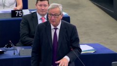 "Вие сте смешни", или защо Юнкер се вбеси от Европарламента