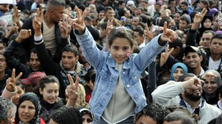 111217020805-tunisia-mohamed-bouazizi-square-story-top