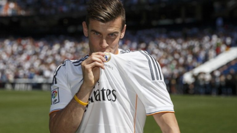 3. Гарет Бейл
Гарет Бейл е четирикратен победител в Шампионската лига с екипа на Реал Мадрид. Уелсецът има също така титла от Примера, Купа на краля, две световни клубни титли и две Суперкупи на УЕФА. Той бе взет от Реал през 2013-а от Тотнъм и въпреки някои тежки периоди на "Бернабеу" постигна много в най-успелия европейски клуб.