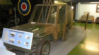 Museum_of_Army_Flying,_Middle_Wallop_(9485471101)