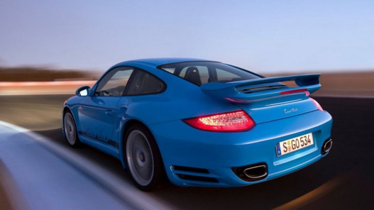 997.2 Turbo (2010)
За първи път Turbo получава PDK трансмисия, а 3,8-литровият мотор е с мощност 493 конски сили.