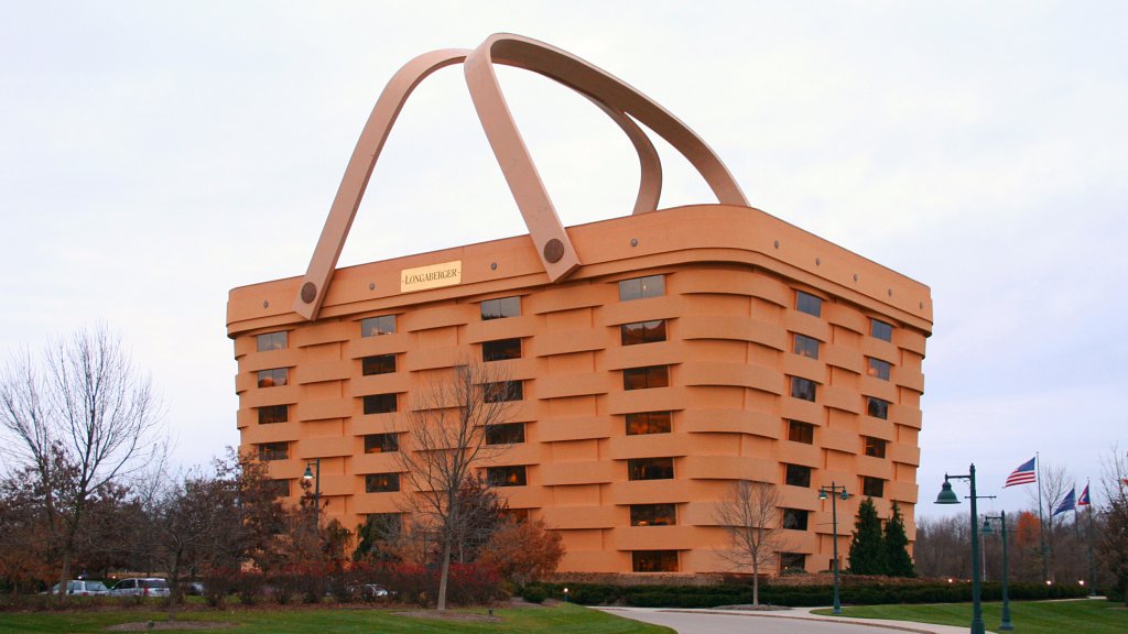 Newark-ohio-longaberger-headquarters-front