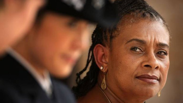 Дорийн Лоурънс, която вече 20 години се бори срещу расовата омраза, стана пер на Англия