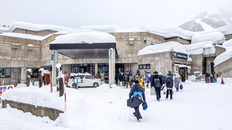 В района има много сняг и това привлича много хора.