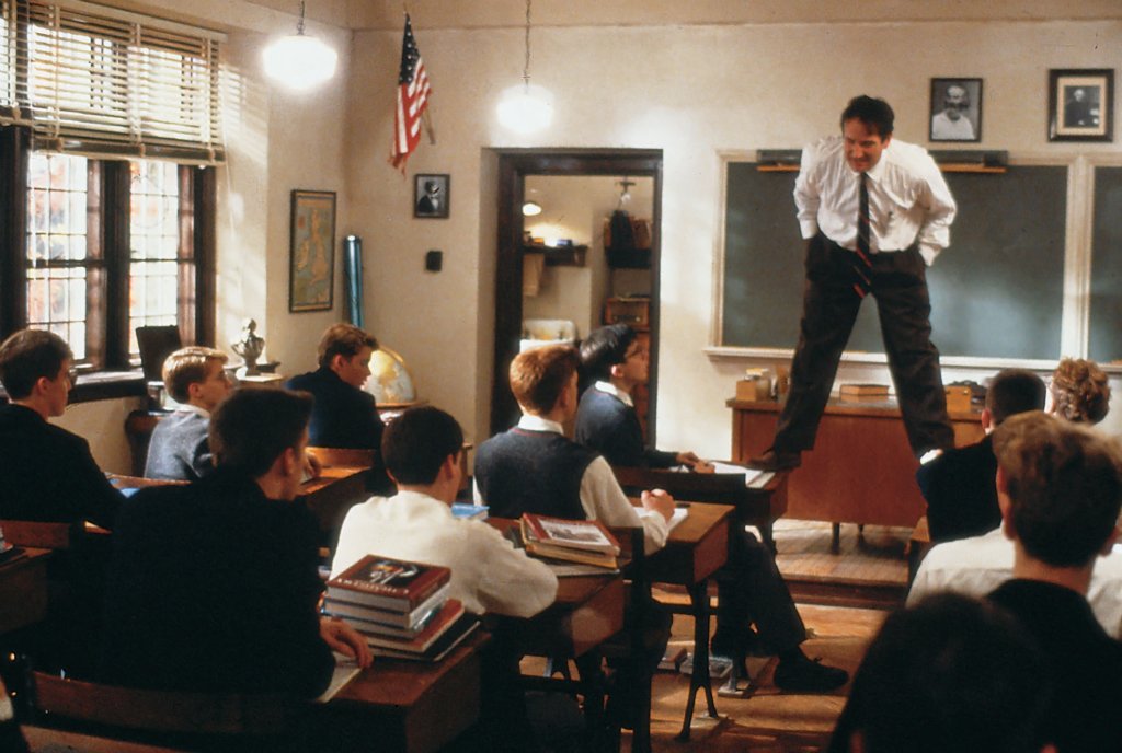 Джон Кийтинг (Робин Уилямс)
\"Dead Poets Society\"