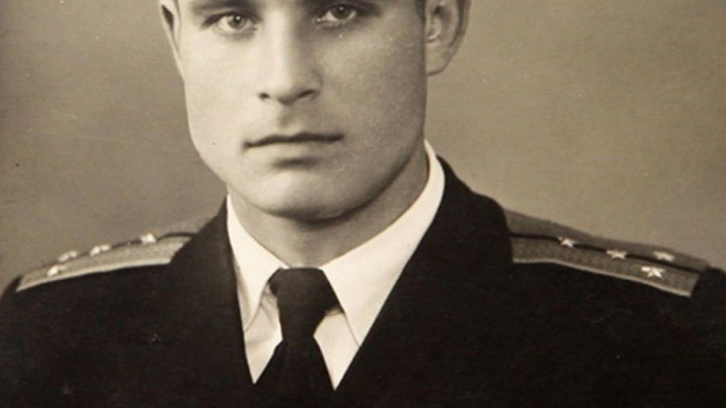 Vasili_Arkhipov_young