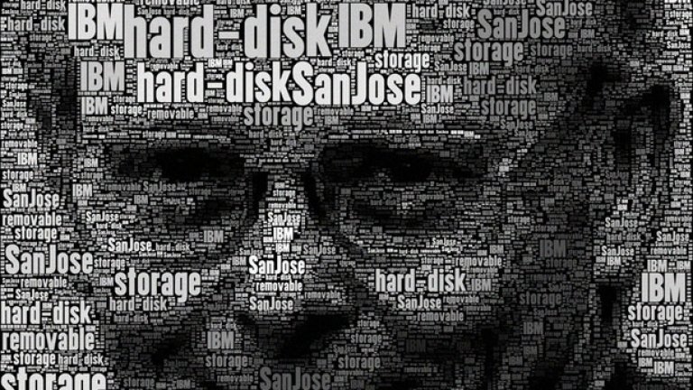 Джон „Джак” Харкър, баща на преносимите дискови устройства
Работил за IBM в продължение на 35 години и изпълнявал доста различни роли в компанията, преди да се пенсионира през 1987 г. Ще бъде запомнен най-вече като създател на преносимата дискова памет след оглавения от него проект 1311 Disk File. Той е работил и по IBM 250 RAMAC, първия хард диск драйв, а смъртта му настъпи през 2013 г.