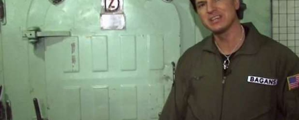 “Ghost Adventures” 
Четирима ненормалници посещават обитавани от духове места.
