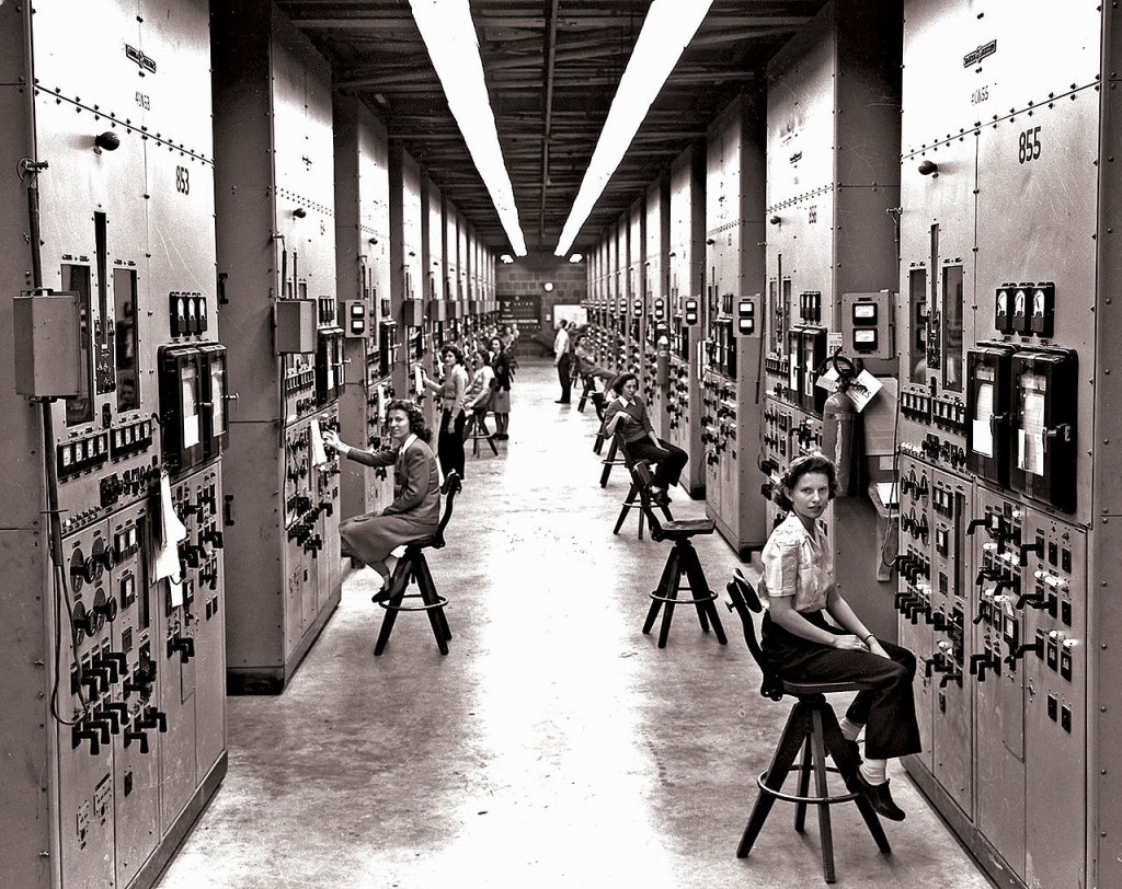 1280px-Y12_Calutron_Operators