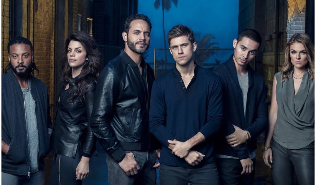 Грейсланд, 11 август по Fox Crime