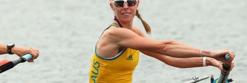 Сара Тейт - състезателка по гребане от Австралия. Умира от рак на 3 март 2016 г.