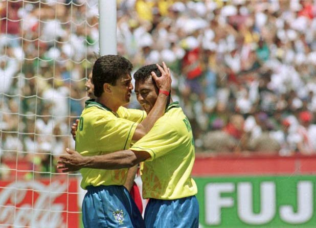 САЩ 94, бразилска футболна самба. Ромарио-Бебето-гол. Това бе сценарият на мачовете на селесао, стигнал до четвъртата си световна титла, благодарение на телепатична нападателна двойка.