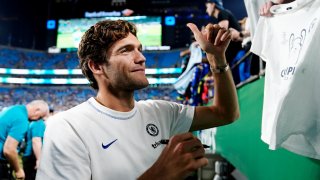 Барса взе и Алонсо, но Шави проплака за още нови