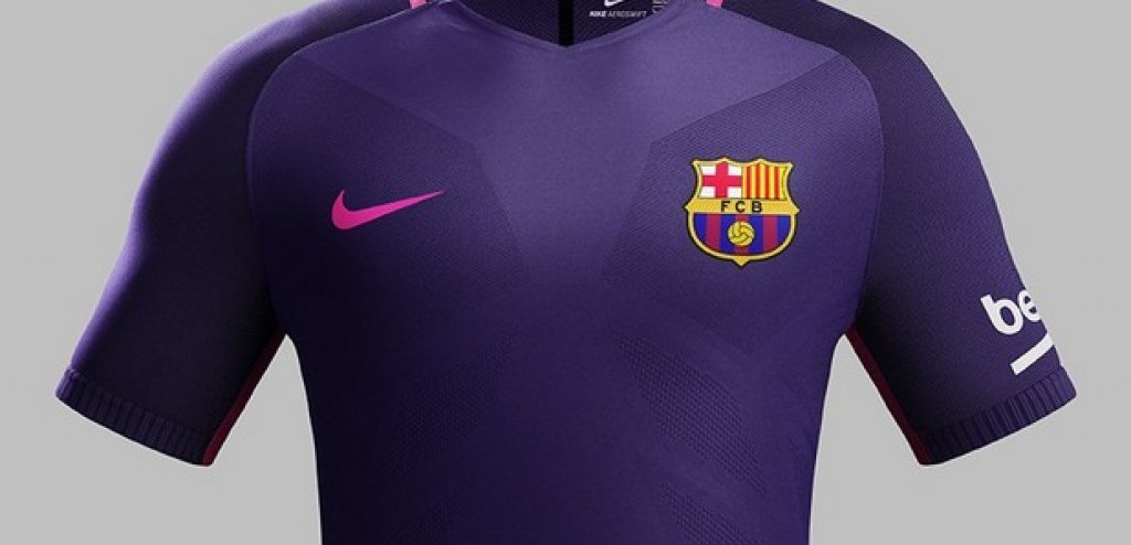 И Барса показа лилав екип