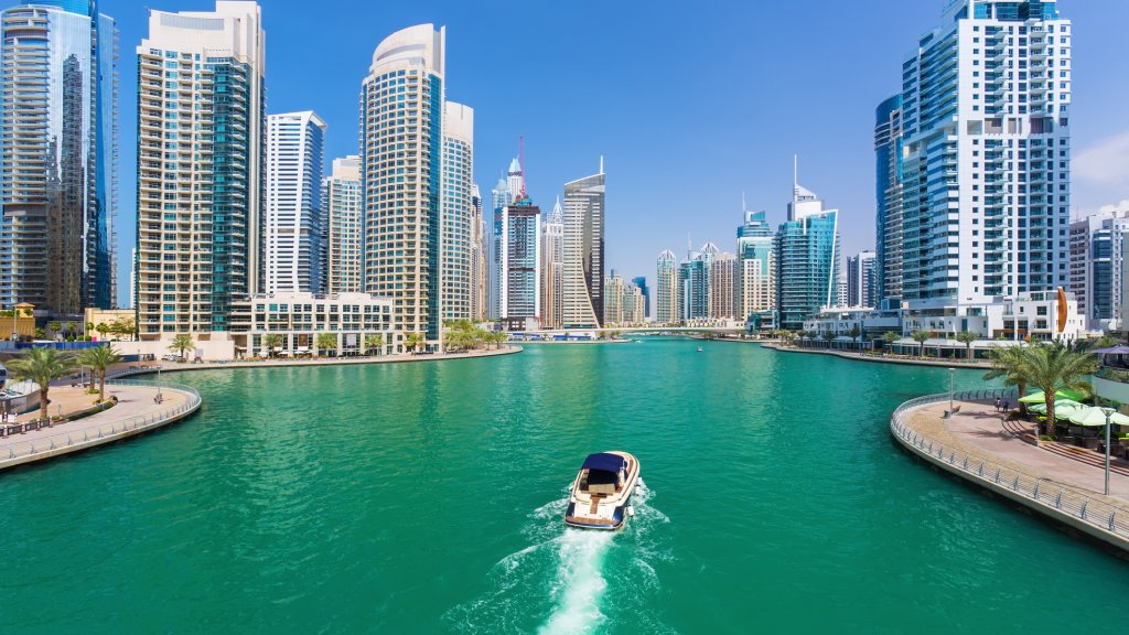 Дубай – от рибарско селище до световен мегаполис на търговията и мечтите