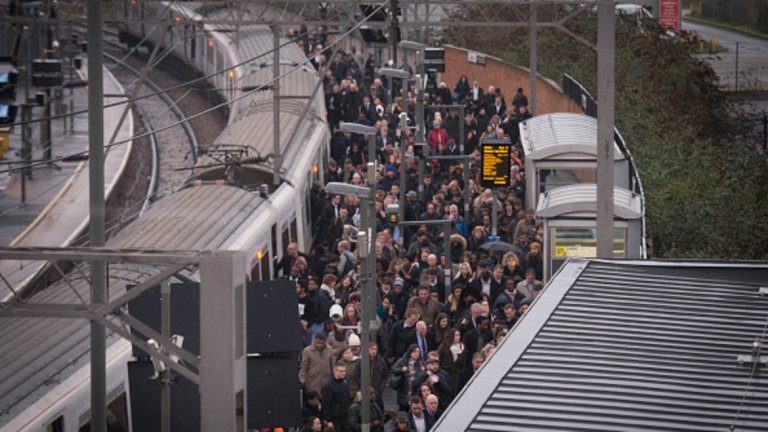 Транспортен хаос в Лондон заради стачка на метрото